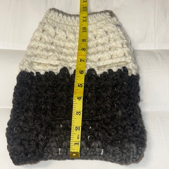 Handmade pets crochet sweater - Picture 5 of 6